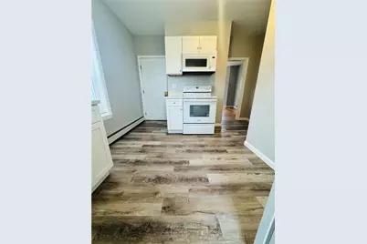 9 Maryland Avenue #1, Pawtucket, RI 02860 - Photo 4