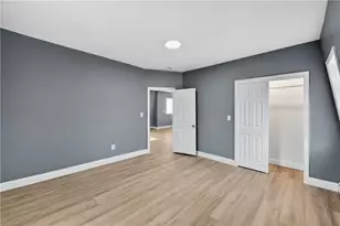 14 Duncan Ave, Providence, RI 02906 - Photo 14