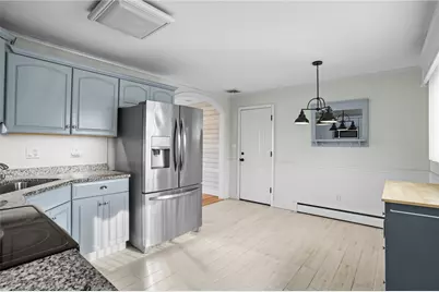 4 Philips Street, Middletown, RI 02842 - Photo 10