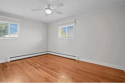 4 Philips Street, Middletown, RI 02842 - Photo 18