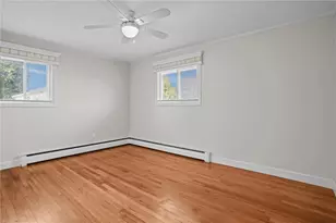 4 Philips St, Middletown, RI 02842 - Photo 18