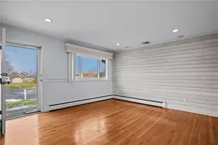 4 Philips St, Middletown, RI 02842 - Photo 4