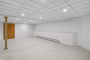 4 Philips St, Middletown, RI 02842 - Photo 30