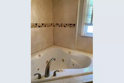 31 Elmcrest Avenue, Providence, RI 02908 - Photo 36