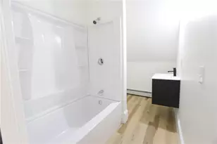 686 Broadway, Pawtucket, RI 02860 - Photo 10