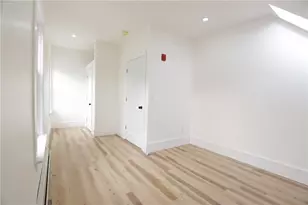 686 Broadway, Pawtucket, RI 02860 - Photo 8