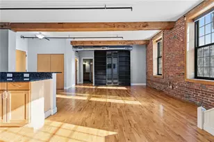 75 Eagle St, Providence, RI 02909 - Photo 12