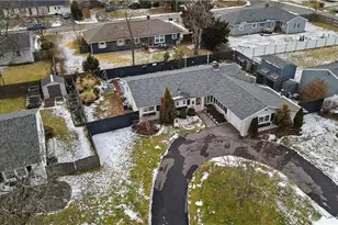 15 Shadbush Rd, Warwick, RI 02888 - Photo 34