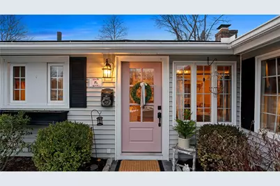 15 Shadbush Road, Warwick, RI 02888 - Photo 2