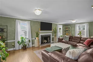 83 Merry Mount Dr, Warwick, RI 02888 - Photo 18