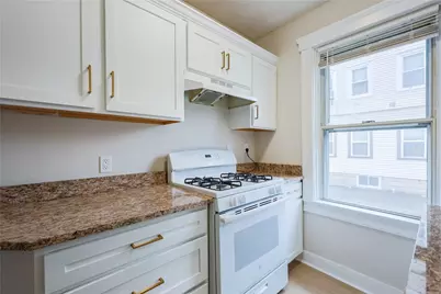 107 Hughes Avenue, Pawtucket, RI 02861 - Photo 6