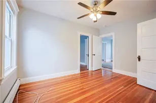 107 Hughes Ave, Pawtucket, RI 02861 - Photo 14