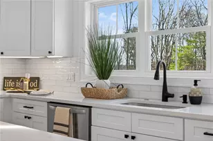 1 Stoneridge Rd, Smithfield, RI 02917 - Photo 16