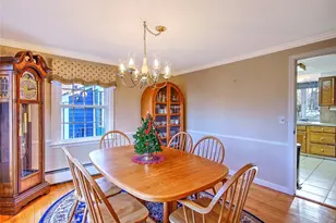 17 Briarwood Dr, Barrington, RI 02806 - Photo 8