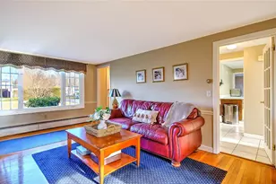 17 Briarwood Dr, Barrington, RI 02806 - Photo 6