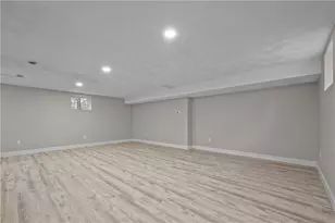 183 Congress Ave, Providence, RI 02907 - Photo 20