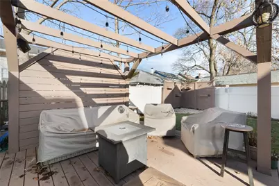73 Moorland Avenue, Cranston, RI 02905 - Photo 36