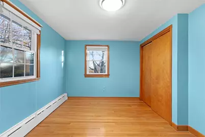 233 Turnpike Avenue, Portsmouth, RI 02871 - Photo 12