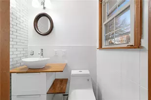 233 Turnpike Ave, Portsmouth, RI 02871 - Photo 8