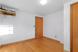 233 Turnpike Ave, Portsmouth, RI 02871 - Photo 10