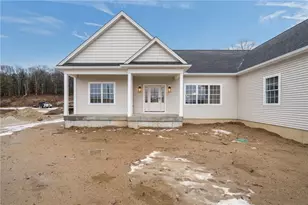 5 Justin Ct, Johnston, RI 02919 - Photo 2
