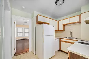 146 Grove St, Providence, RI 02909 - Photo 8