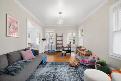 422 Wayland Avenue, Providence, RI 02906 - Photo 6