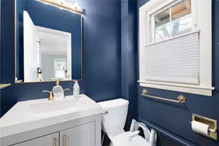 422 Wayland Ave, Providence, RI 02906 - Photo 12