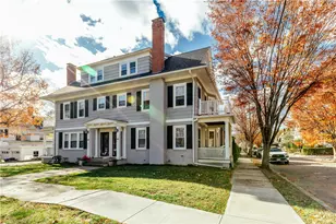 422 Wayland Ave, Providence, RI 02906 - Photo 2