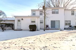 11 W Blue Ridge Rd, Cranston, RI 02920 - Photo 40