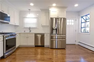 11 W Blue Ridge Rd, Cranston, RI 02920 - Photo 12