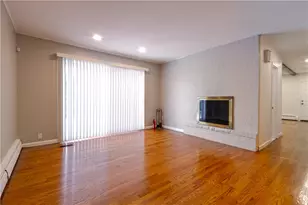 11 W Blue Ridge Rd, Cranston, RI 02920 - Photo 14