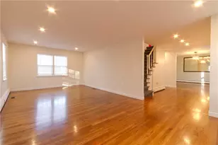 11 W Blue Ridge Rd, Cranston, RI 02920 - Photo 4