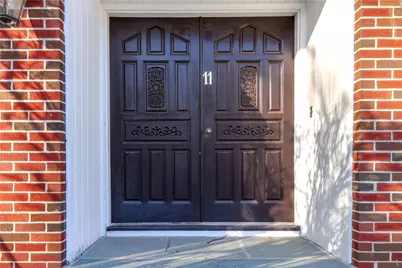 11 West Blue Ridge Road, Cranston, RI 02920 - Photo 2