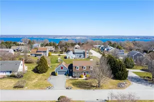 45 Windstone Dr, Portsmouth, RI 02871 - Photo 2
