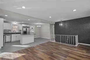 38 Bowman St, Warwick, RI 02889 - Photo 4