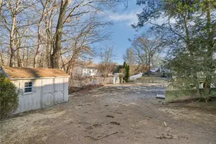 38 Bowman St, Warwick, RI 02889 - Photo 36