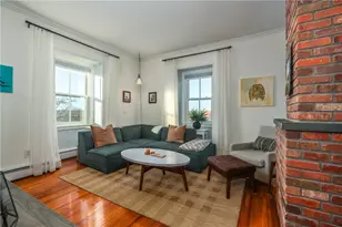 7 Benefit St, Providence, RI 02904 - Photo 2