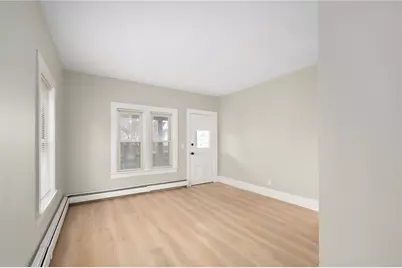 5 Borden Street, Pawtucket, RI 02861 - Photo 8