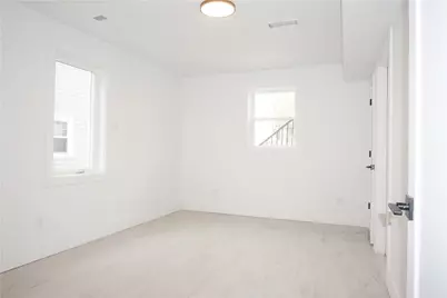 1232 Narragansett Boulevard, Cranston, RI 02905 - Photo 6