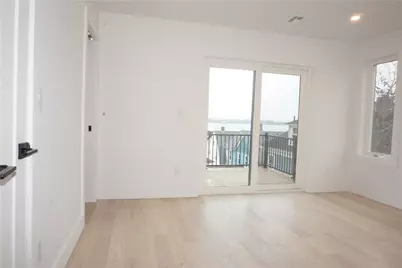 1232 Narragansett Boulevard, Cranston, RI 02905 - Photo 30