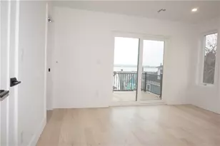 1232 Narragansett Blvd, Cranston, RI 02905 - Photo 30