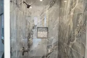 1232 Narragansett Blvd, Cranston, RI 02905 - Photo 32