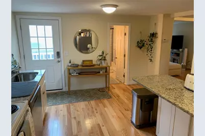 34 Callender Avenue #2, Newport, RI 02840 - Photo 2