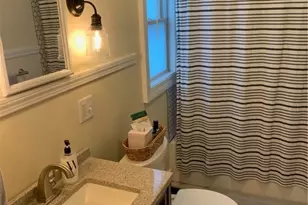 34 Callender Ave, Newport, RI 02840 - Photo 16