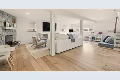 8 Kerins Terrace, Newport, RI 02840 - Photo 20