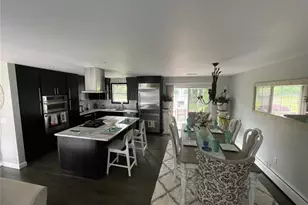 83 Whiting St, Cranston, RI 02920 - Photo 10