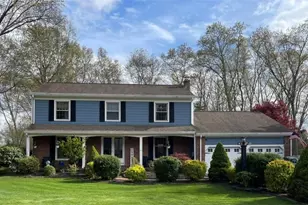 8 Winterberry Dr, Coventry, RI 02816 - Photo 1