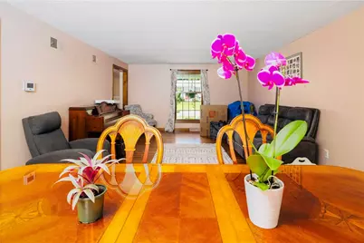 8 Winterberry Drive, Coventry, RI 02816 - Photo 10