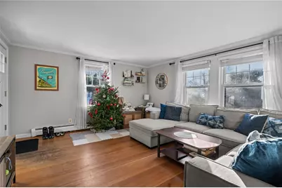 51 Smythe Street, Middletown, RI 02842 - Photo 4